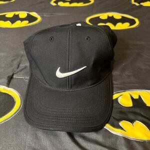 Black nike golf dad hat